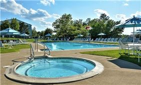Seasonal Outdoor Hot Tub