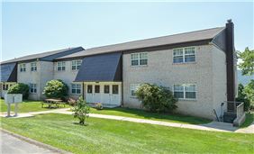 Manor Communities - Private Apartment Entrance