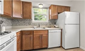 Springetts Apartments-View Great York, PA Apartment Photos – Manor ...