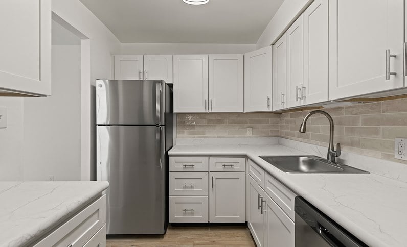 Springetts Apartments-View Great York, PA Apartment Photos – Manor ...