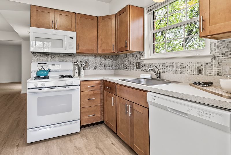 Springetts ApartmentsApartment Rentals In York, PA Today Manor