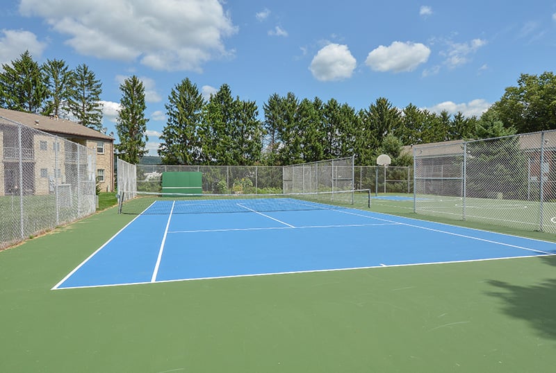 Community Amenities of Springetts Apartments