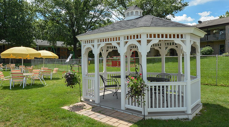 Gazebo at Springetts Apartments Manor Communites, York/Pennsylvania