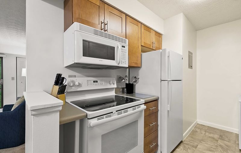 Furniture of Country Club Apartments at Manor Communities, Huntington/West Virginia