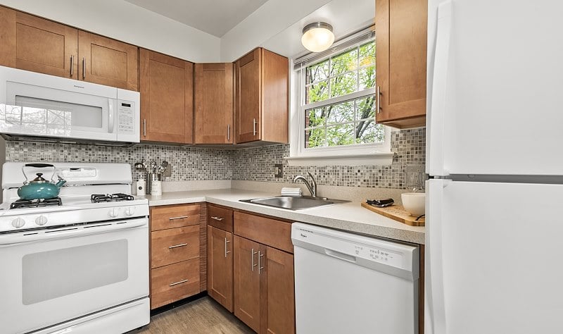 Springetts Apartment Features