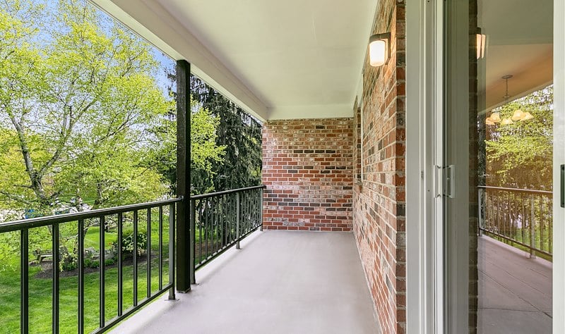 Springetts Apartment Features
