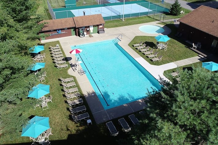 Community Highlights of Pikeview Manor Apartments