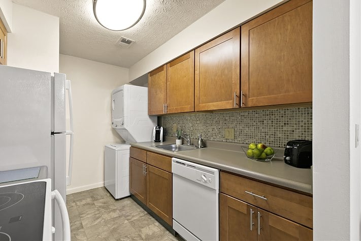 Furnished of Roxalana Hills Apartments