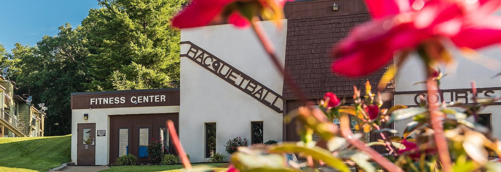 Home | Roxalana Hills Apartments