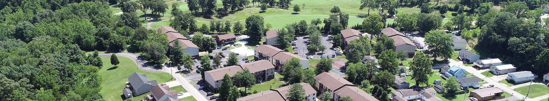 Exterior of Country Club Apartments at Manor Communities, Huntington/West Virginia