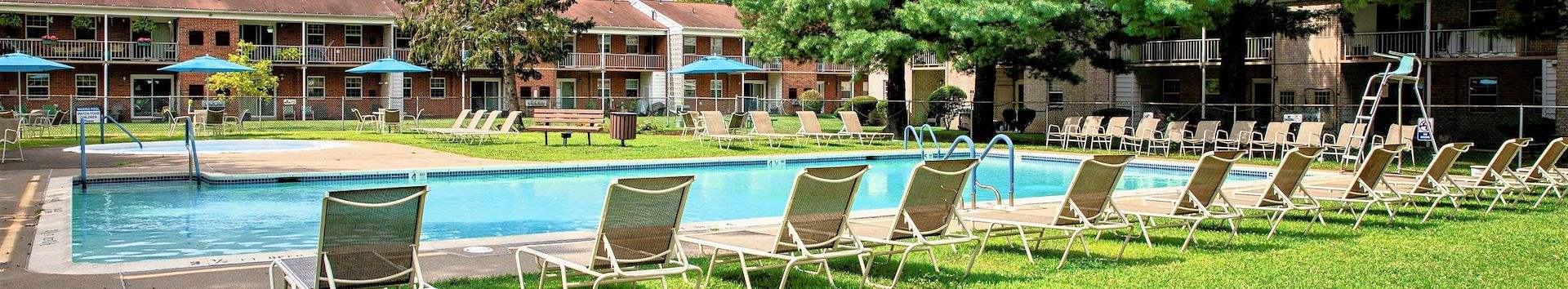 Swimming Pool of Gateway Apatments at Manor Communities, Wilkes-Barre/Pennsylvania