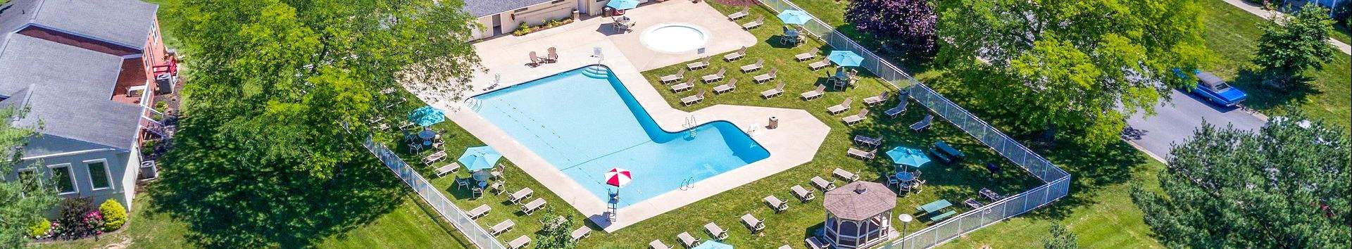 Swimming Pool of Manor House Apartments at Manor Communities, Lancaster/Pennsylvania